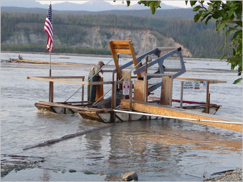 Fish wheel