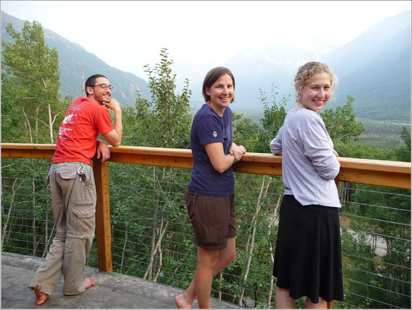 On the balcony - Steve, Zeta, Eve